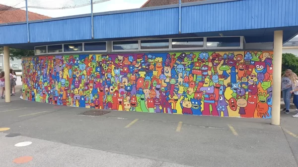 Fresque mur école